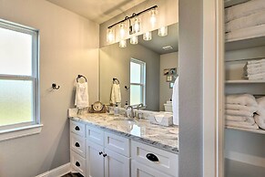 Granbury Home w/ Hot Tub & Furnished Patio!