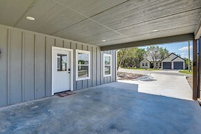 Granbury Home w/ Hot Tub & Furnished Patio!
