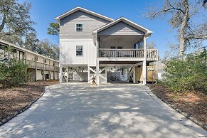 Oak Island Home w/ Pool: Walk to Long Beach!