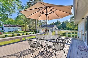 Lake Huron House w/ Grill + Beach Access!