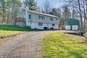 Peaceful Horseheads Hideaway w/ Deck & Yard!