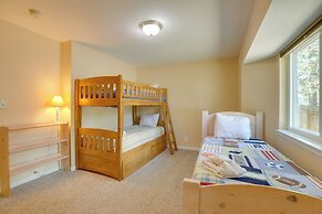 9 Mi to Heavenly Mountain: South Lake Tahoe Home