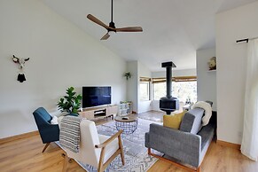 Pet-friendly La Mesa Townhome: 15 Mi to San Diego!