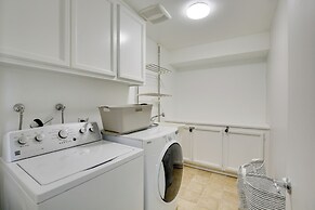 Pet-friendly La Mesa Townhome: 15 Mi to San Diego!