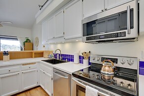 Pet-friendly La Mesa Townhome: 15 Mi to San Diego!