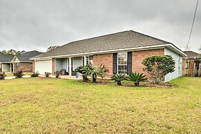 Ocean Springs Home w/ Sunroom ~ 5 Mi to Beach