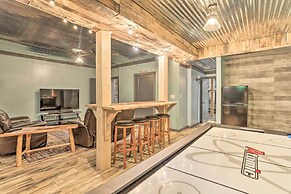 Palmerton Cabin w/ Game Room ~ 5 Mi to Blue Mtn