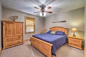 Quaint 'lakeside' Cabin w/ Pond & Fire Pit!