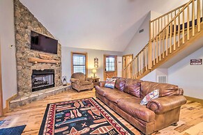 Quaint 'lakeside' Cabin w/ Pond & Fire Pit!