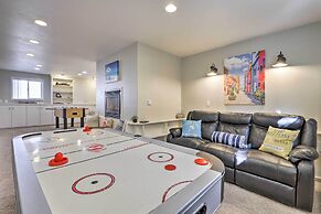 Remodeled Home w/ Spa & Deck: Walk to Dillon Beach