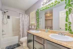 Pet-friendly Little Rock Home ~ 8 Mi to Dtwn!