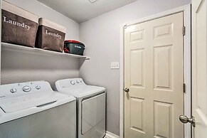 Pet-friendly Little Rock Home ~ 8 Mi to Dtwn!