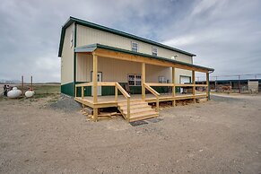 Pet-friendly Lingle Ranch w/ Deck on 60 Acres!