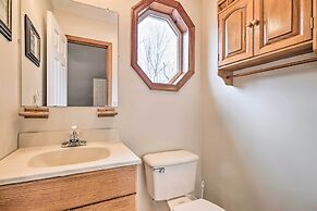 Walk to Beach: Lakefront Pocono Escape w/ Fire Pit