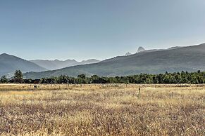 Serene Driggs Cabin ~ 10 Mi to Grand Targhee!