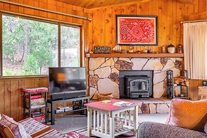 Serene Groveland Cabin Rental Near Yosemite!