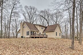 Serene Bloomington Home: Deck & Forest Views