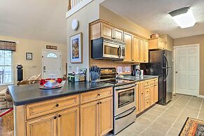 Serene Bloomington Home: Deck & Forest Views