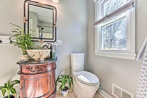 Pittsford Trolley Home - Near Erie Canal!