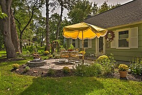 Pittsford Trolley Home - Near Erie Canal!