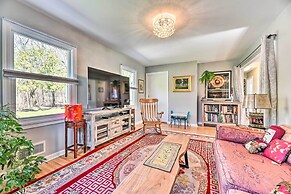 Pittsford Trolley Home - Near Erie Canal!