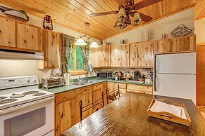 Secluded Farwell Cabin w/ Fire Pit & Gas Grill!