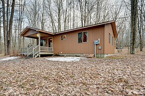 Secluded Farwell Cabin w/ Fire Pit & Gas Grill!