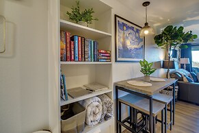 Ocean Shores Condo: Walk to the Beach!