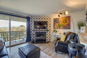 Ocean Shores Condo: Walk to the Beach!