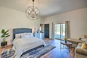 Theater + Scenic Views: Valley Springs Cabin!