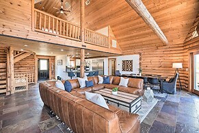 Theater + Scenic Views: Valley Springs Cabin!