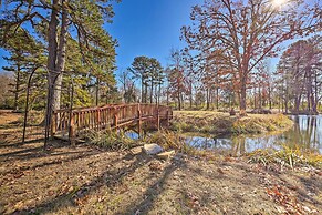 Stunning Rogers Villa w/ Pond ~ 7 Mi to Lake