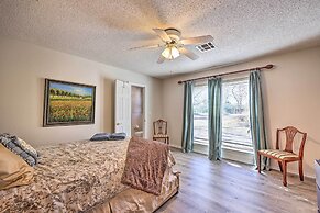 Stunning Rogers Villa w/ Pond ~ 7 Mi to Lake