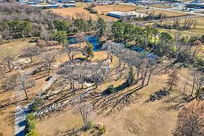 Stunning Rogers Villa w/ Pond ~ 7 Mi to Lake