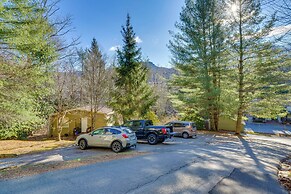 Updated Banner Elk Condo, 1 Mi to Sugar Mountain!