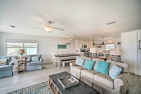 Sunny Gulf Shores Haven, 3 Mi to Fort Morgan!