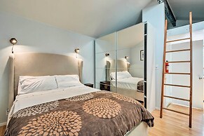 Warm & Inviting Ashland Cottage < Half-mile to SOU