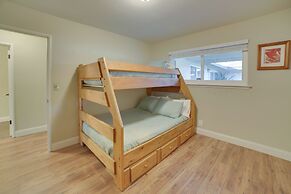 Quiet Salinas Vacation Rental 10 Mi to Beach