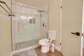 Quiet Salinas Vacation Rental 10 Mi to Beach