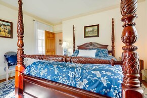 Terre Haute Manor Farmhouse w/ Gardens & Deck!