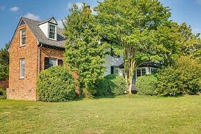 Terre Haute Manor Farmhouse w/ Gardens & Deck!