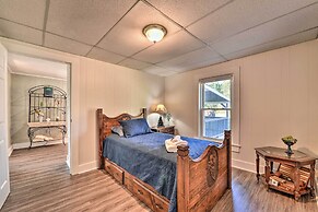 Porch, Fire Pit & Grill: Blue Ridge Mtn Cottage!