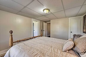 Porch, Fire Pit & Grill: Blue Ridge Mtn Cottage!