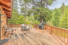Updated Ruidoso Cabin w/ Spacious Deck & View