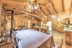 Updated Ruidoso Cabin w/ Spacious Deck & View