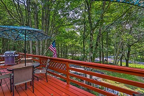 Fire Pit & Community Perks: Blakeslee Cottage!