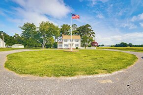 Updated Cape Charles Home ~ 2 Mi to Beachfront!