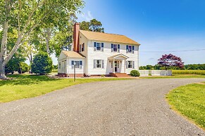 Updated Cape Charles Home ~ 2 Mi to Beachfront!