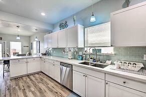 Pet-friendly Surfside Beach Home w/ Ocean Views!