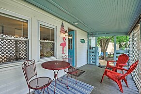 'the Blue Crab Cottage' - 3 Blocks From The Beach!